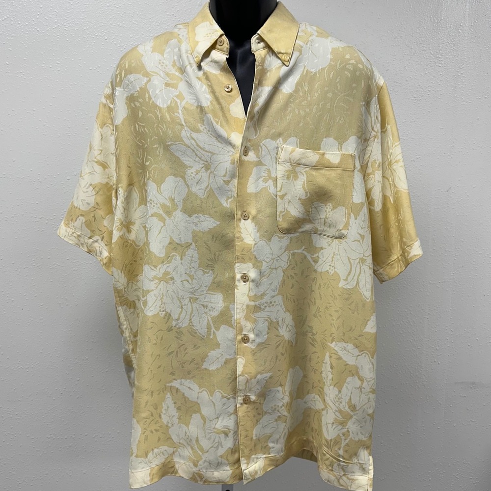 Floral‎ Camp Shirt Button Up Short Sleeve Beige Size XL